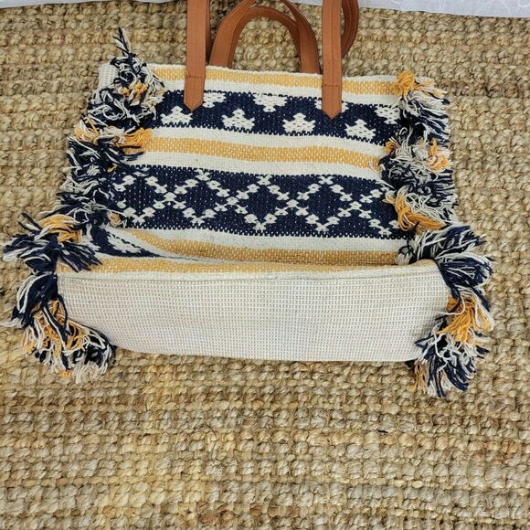 Universal Threads Womens Tote Bag One Size Multicolor Indie Fringe Beach - Picture 3 of 6